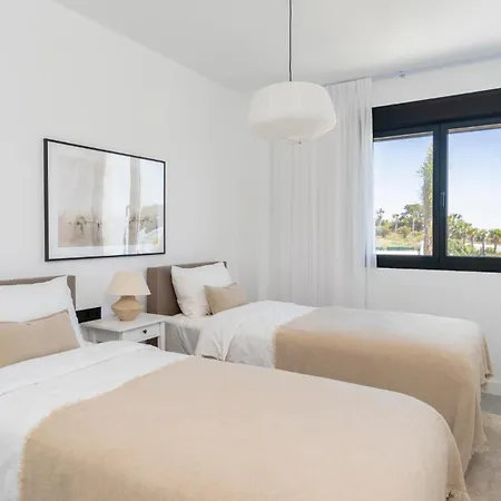 Contemporary 2-bedroom With Views To Africa Lejlighed Estepona